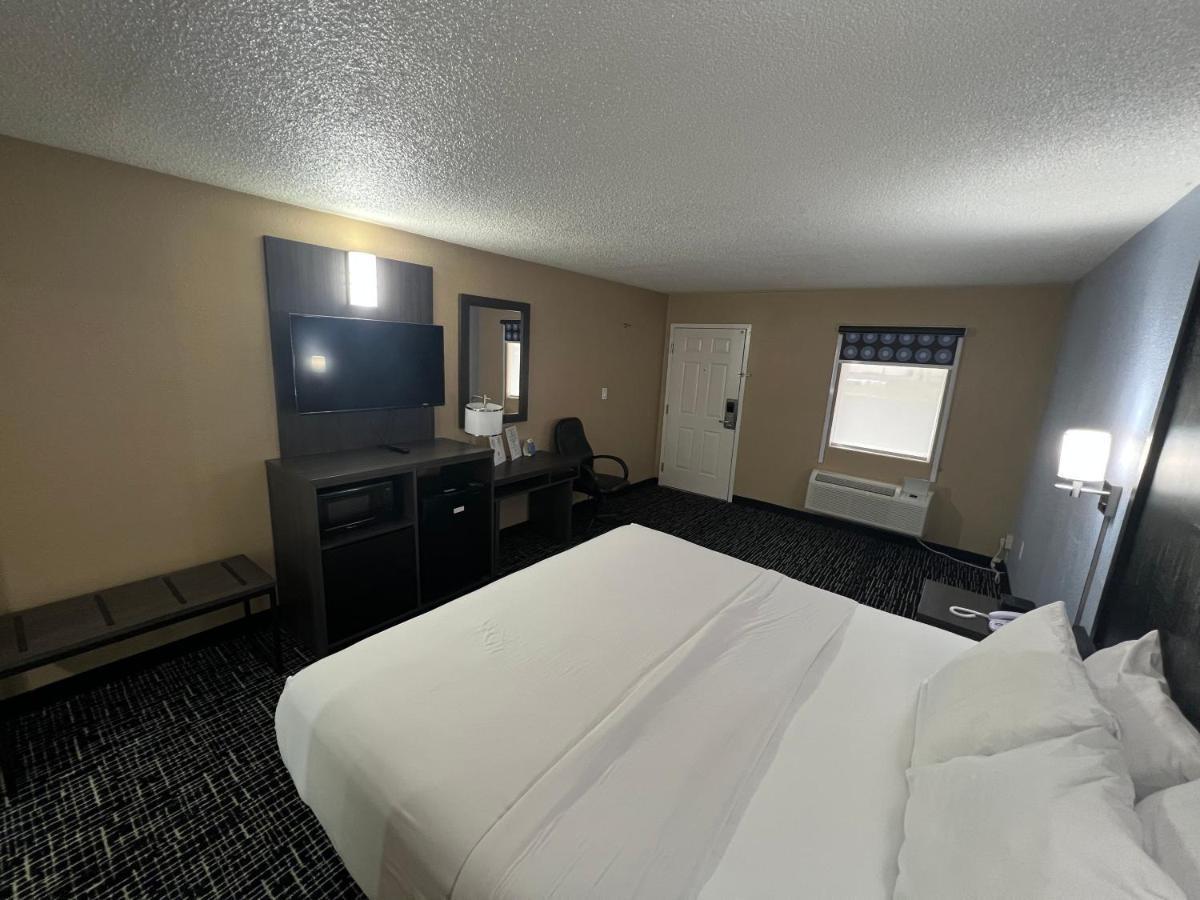 Super 8 By Wyndham Paducah I-24 Exit 4 Hotell Exteriör bild