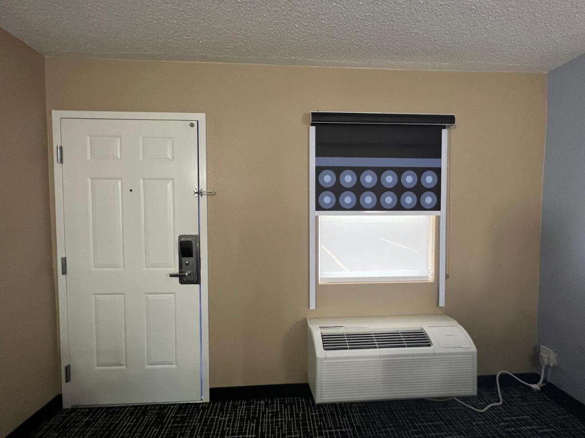 Super 8 By Wyndham Paducah I-24 Exit 4 Hotell Exteriör bild
