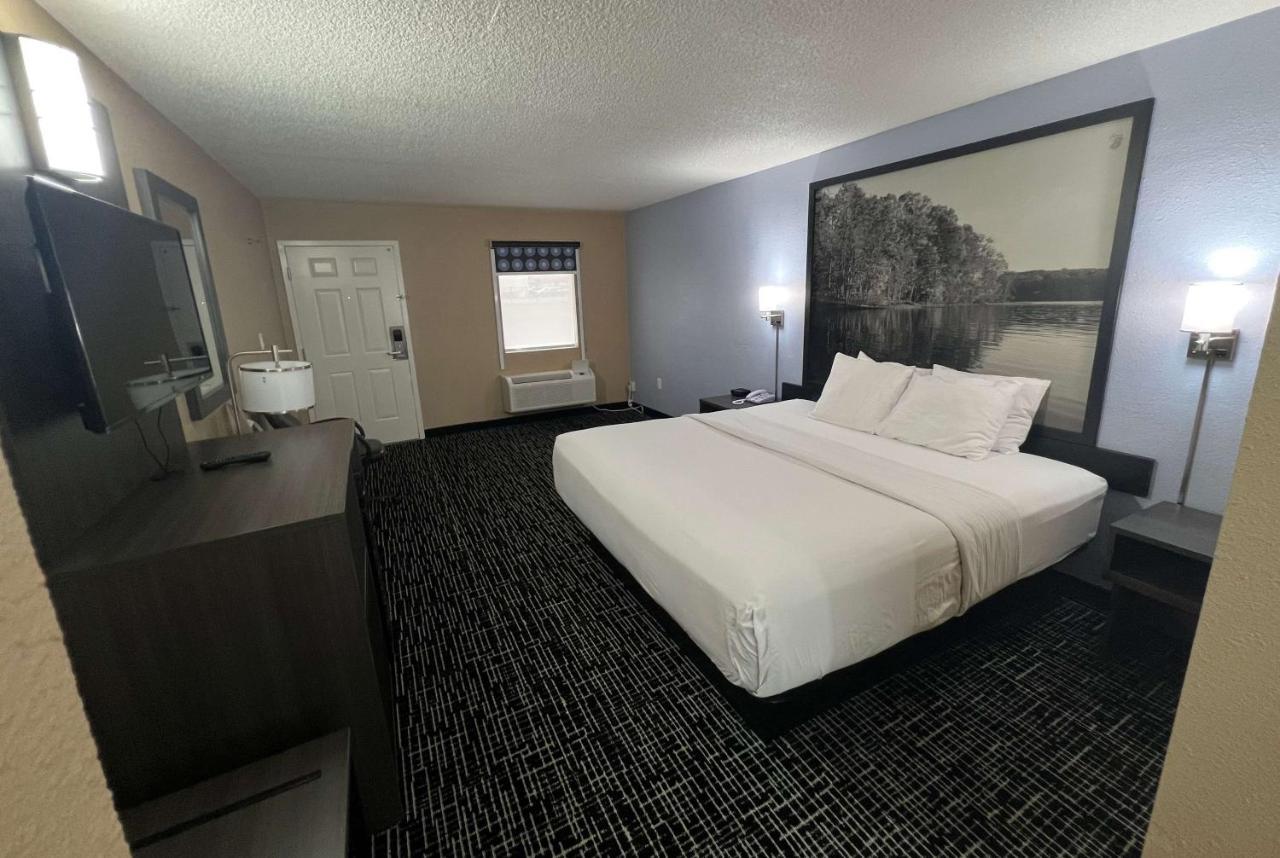 Super 8 By Wyndham Paducah I-24 Exit 4 Hotell Exteriör bild