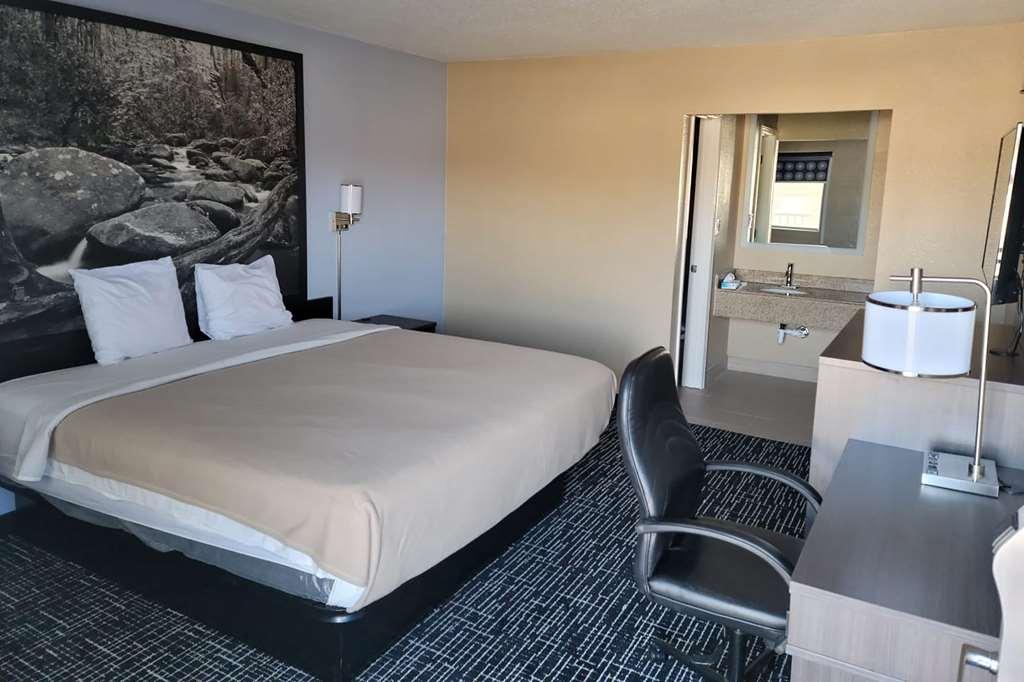 Super 8 By Wyndham Paducah I-24 Exit 4 Hotell Rum bild