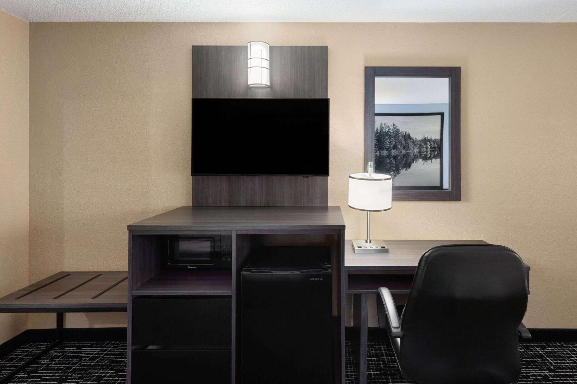 Super 8 By Wyndham Paducah I-24 Exit 4 Hotell Exteriör bild