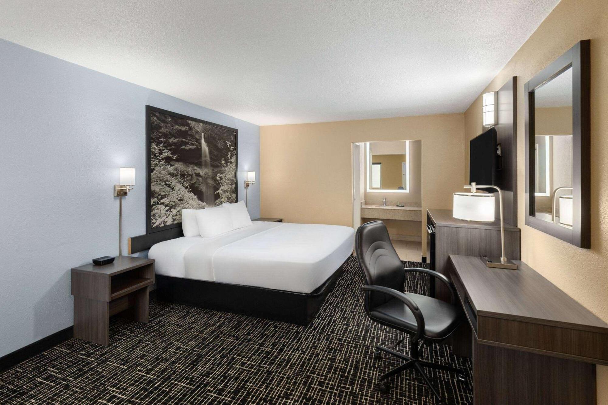 Super 8 By Wyndham Paducah I-24 Exit 4 Hotell Exteriör bild